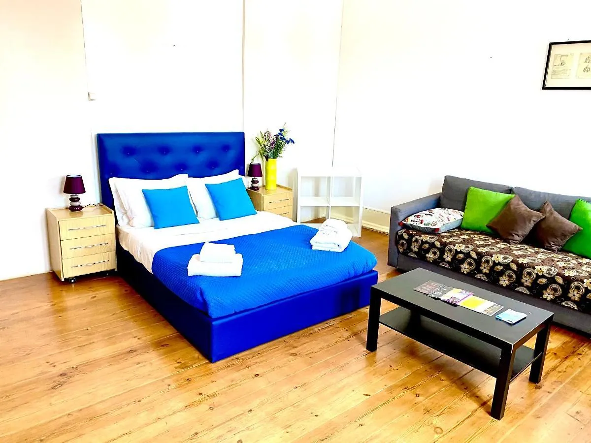 Classic Chiado 1 - Central Guest House Room With Shared Bathroom Lisbona Portogallo
