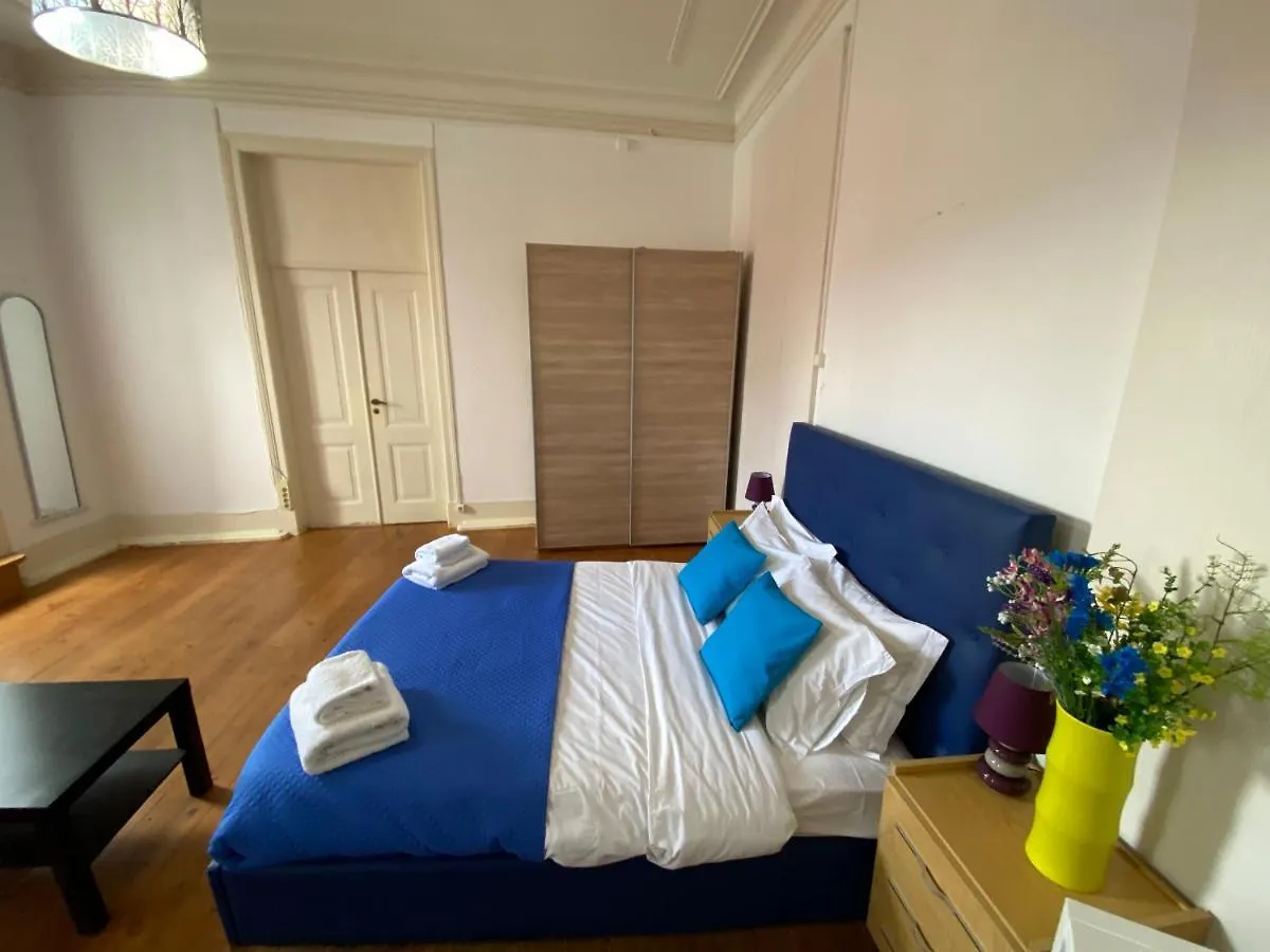 Classic Chiado 1 - Central Guest House Room With Shared Bathroom Lisbona
